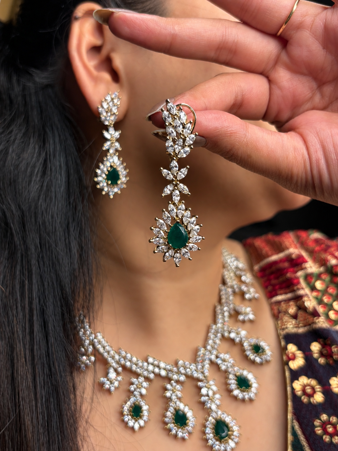 Aarini AD Necklace Set