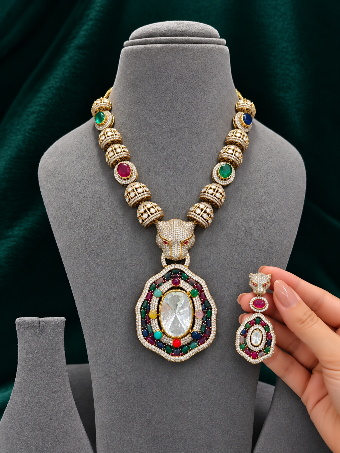 The Zariya Panther Necklace Set