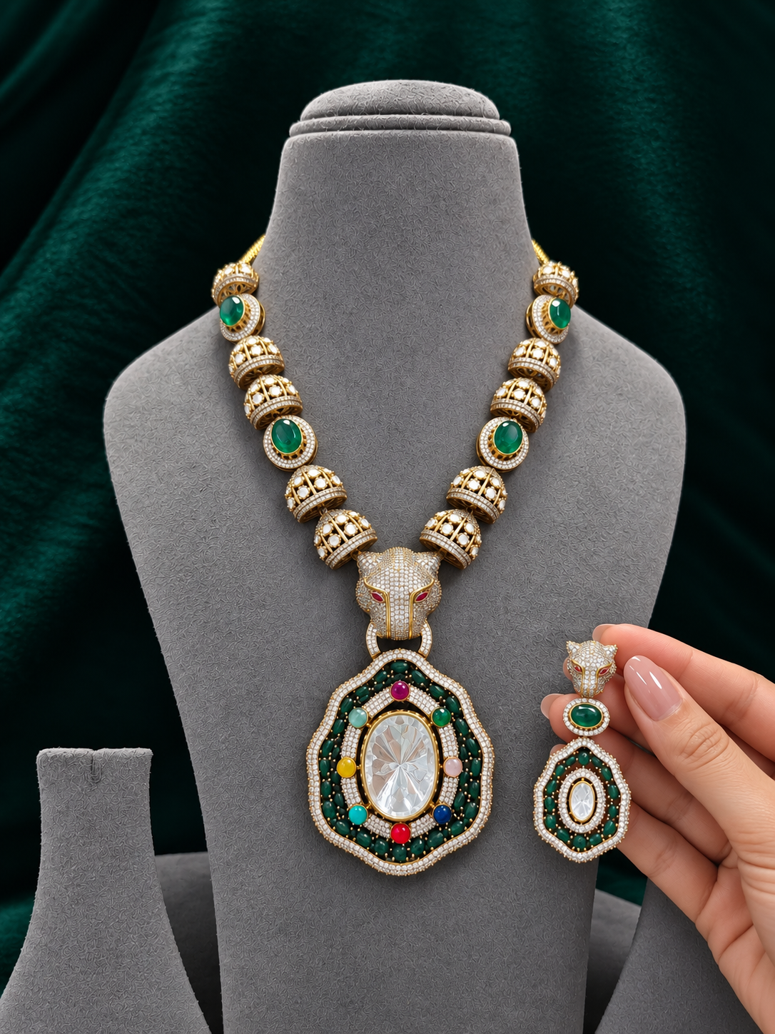 The Zariya Panther Necklace Set