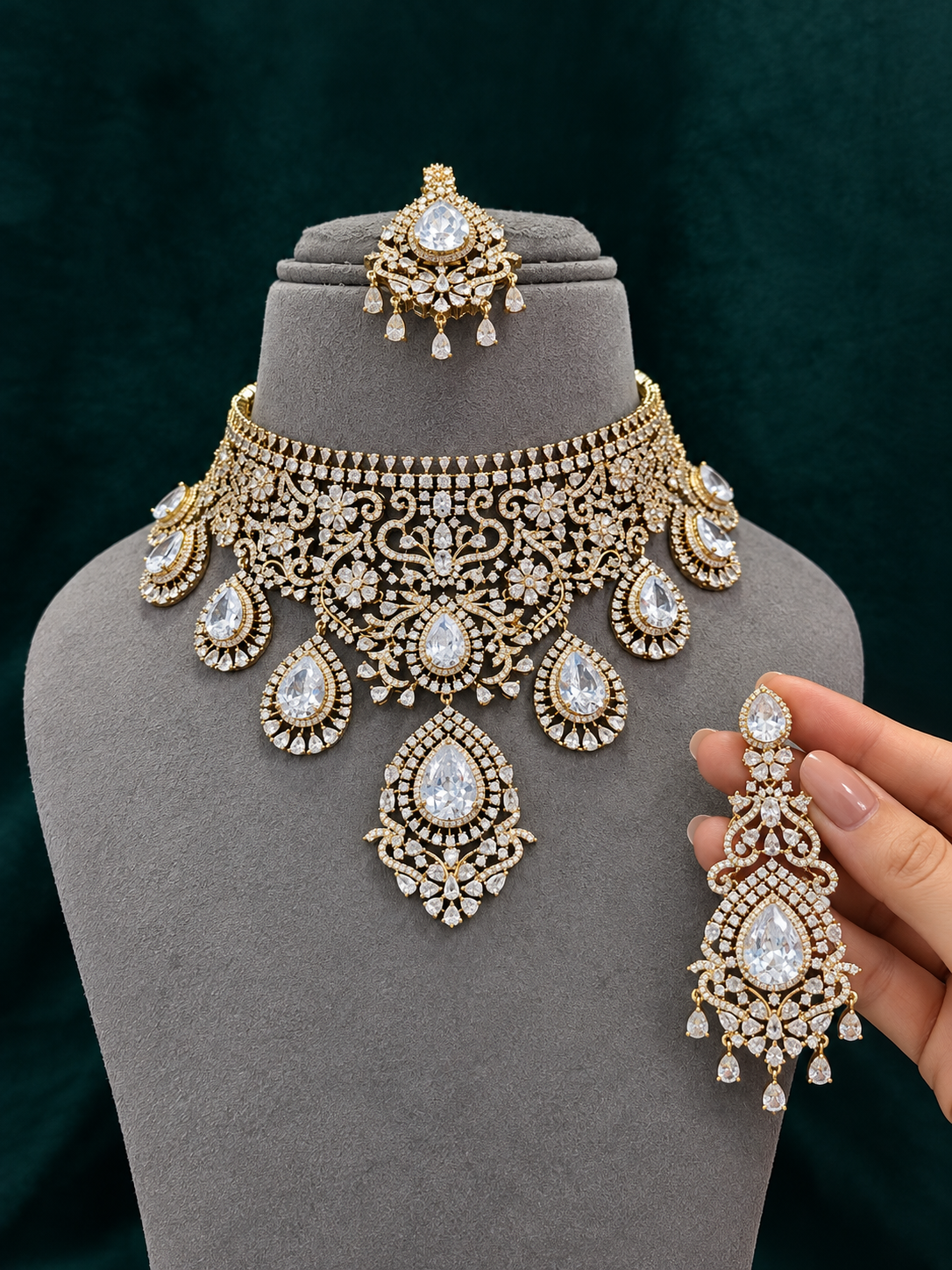 Gulnaar Blush Choker Set