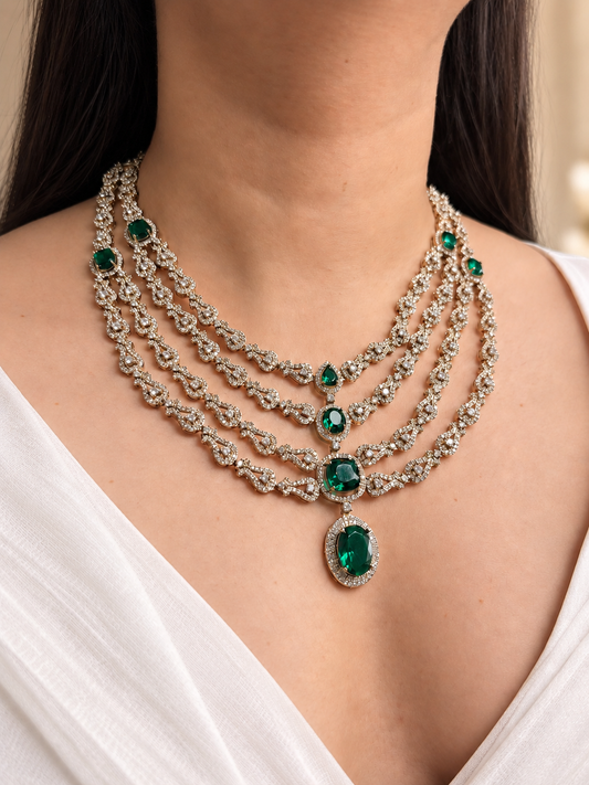 Vanya Emerald AD Necklace Set